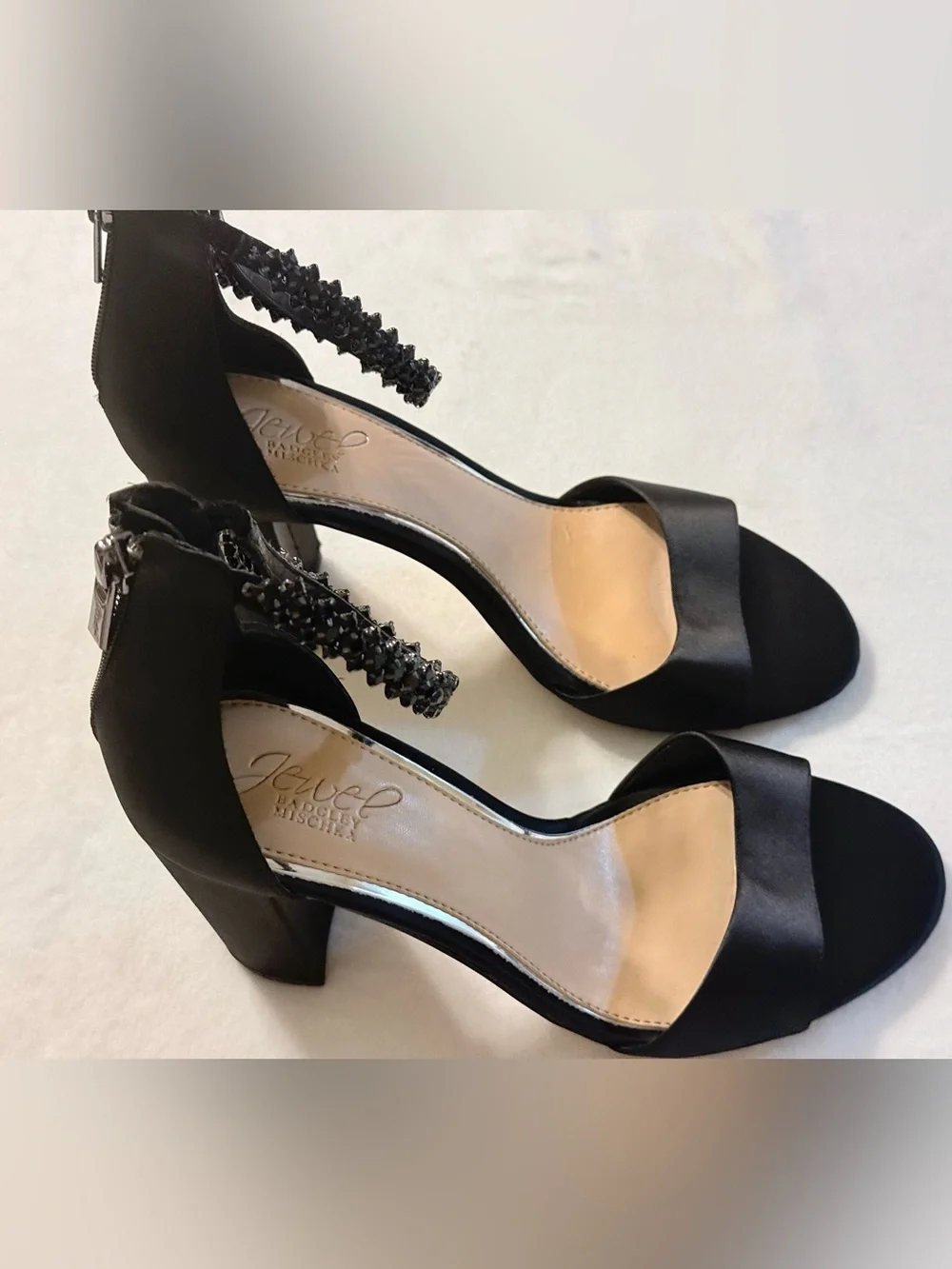 New Jewel Badgley Mischka Louise Peep-Toe Block Heel. Black. Size 8.